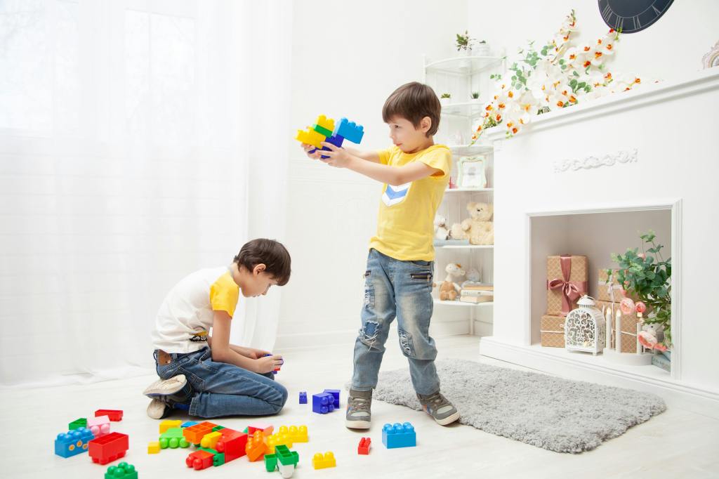 7 consejos para mejorar la relación entre hermanos de niños con&nbsp;Autismo